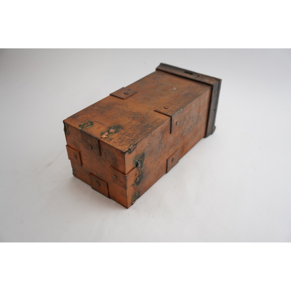 Antique Metal Lock Box with‎ Key Safety Deposit Copper Rectangular Storage - Picture 8 of 9